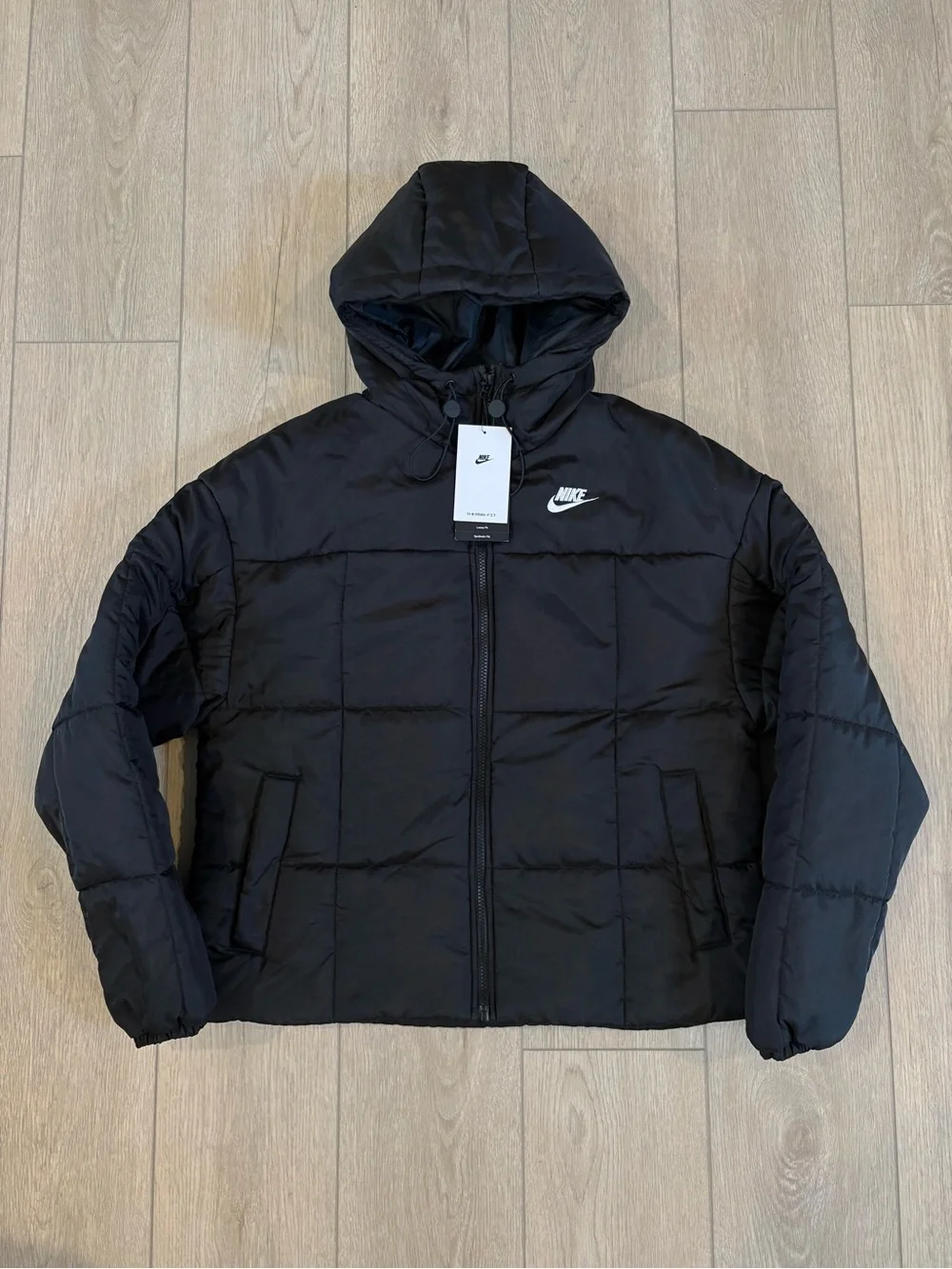 Nike Women’s Therma-FIT Puffer Jacket- Loose Fit Size Small